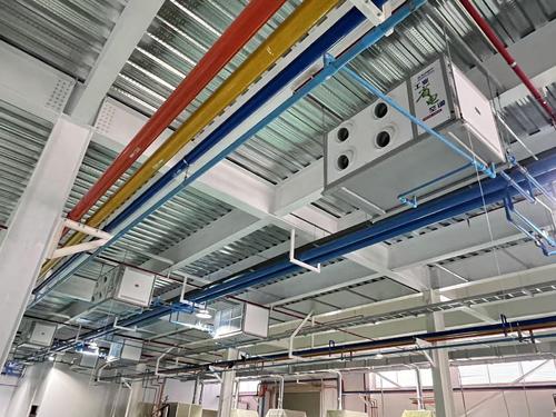 mais recente caso da empresa sobre Versão em inglês: O Ar Condicionado Industrial de Economia de Energia TOYOCOOL Ajuda a Fábrica de Baterias de Lítio de 10.000㎡ a Alcançar a "Fabricação Inteligente de Temperatura Constante", Economiza 30% nos Custos de Eletricidade e Define Novos Padrões para o Ambiente de Produção de Baterias de Lítio